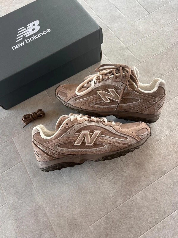 New Balance 204l mushroom brown arid stone cream white 2