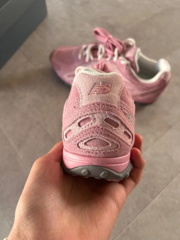 New Balance NAKED 204l pink overdye white 2