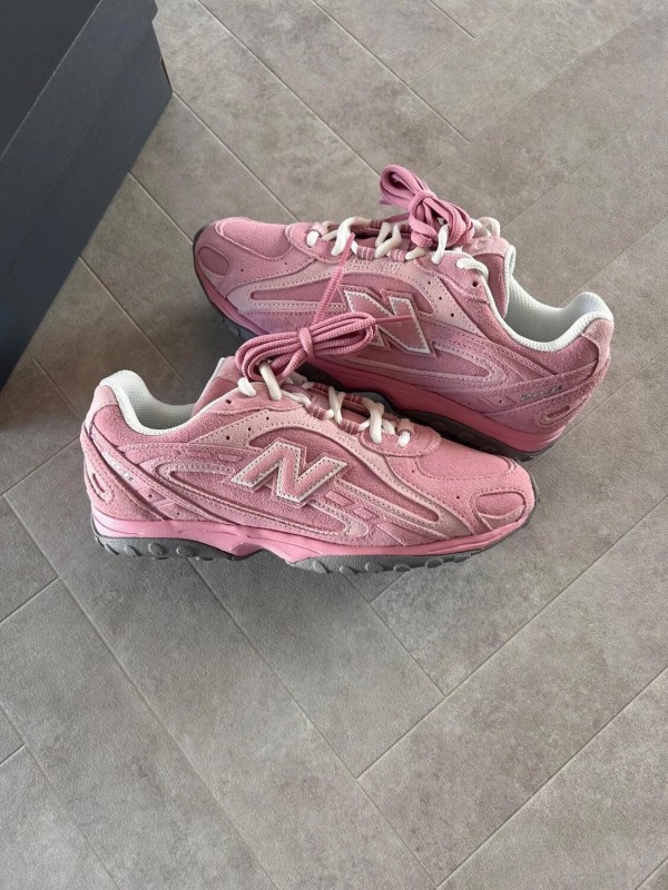 New Balance NAKED 204l pink overdye white 2