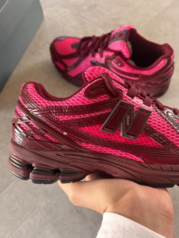 New Balance 1906R unisex pink trail mix maroon 2