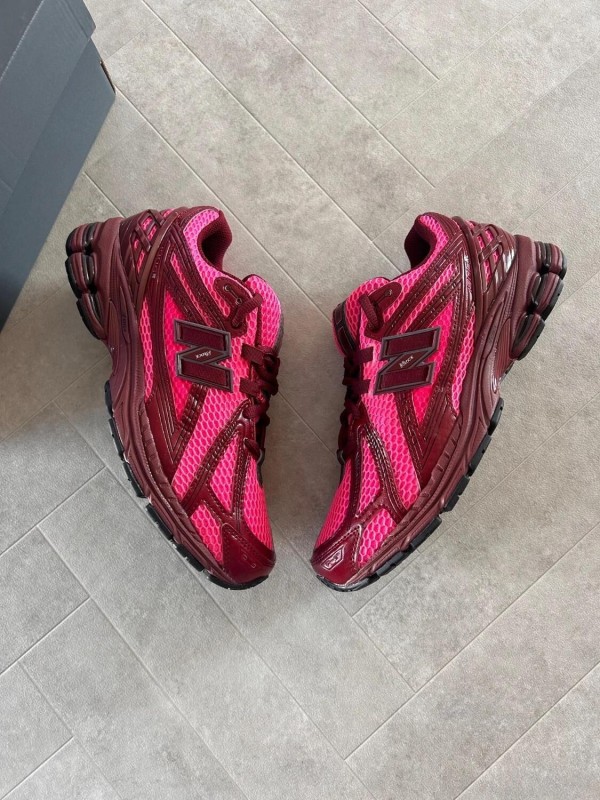 New Balance 1906R unisex pink trail mix maroon 2