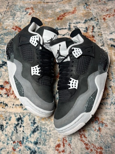 Air Jordan 4 Retro Fear