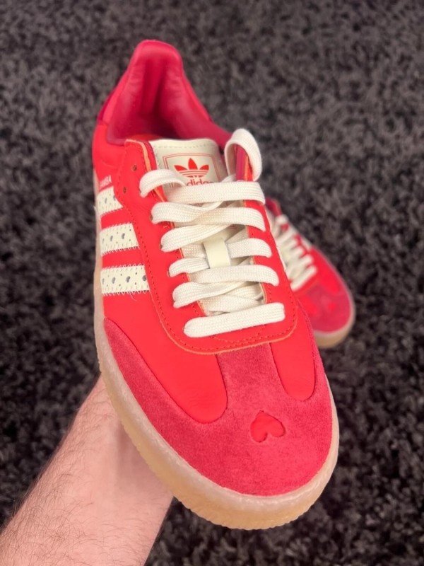 Adidas Sambae Valentine Day’s Bright Red Crew White 37 1/3 2
