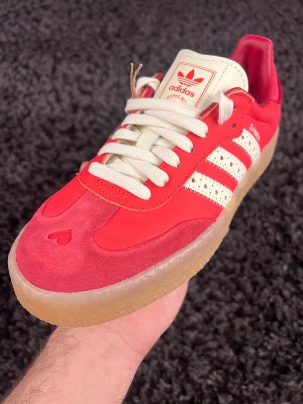 adidas samba saint-valentin rouge bright red - taille 39 1/3 2