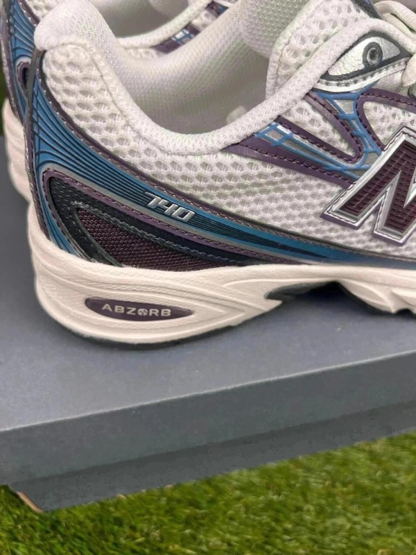 New Balance 740V2 Sea Salt Plum 38 2