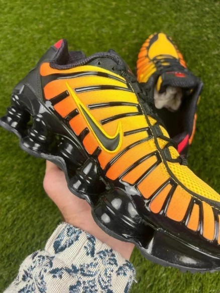 Nike Shox TL Jaune et Orange Dégradé - Taille 38