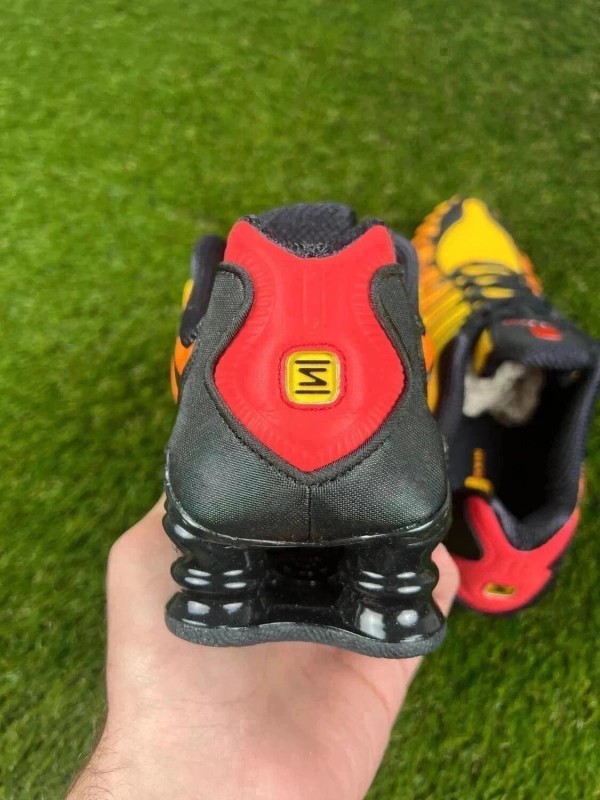 Nike Shox TL Jaune et Orange Dégradé - Taille 38 2