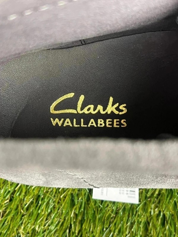 Clarks Wallabee Evo Nubuck Gris Clair - taille 44,5 EU 2
