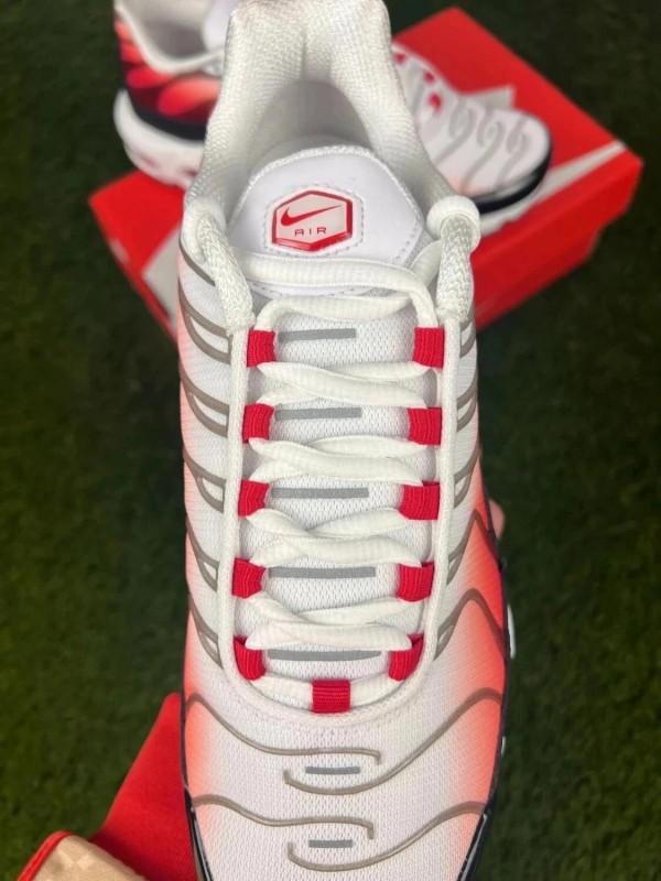 Nike air max plus blanc rouge rose - taille 38 2
