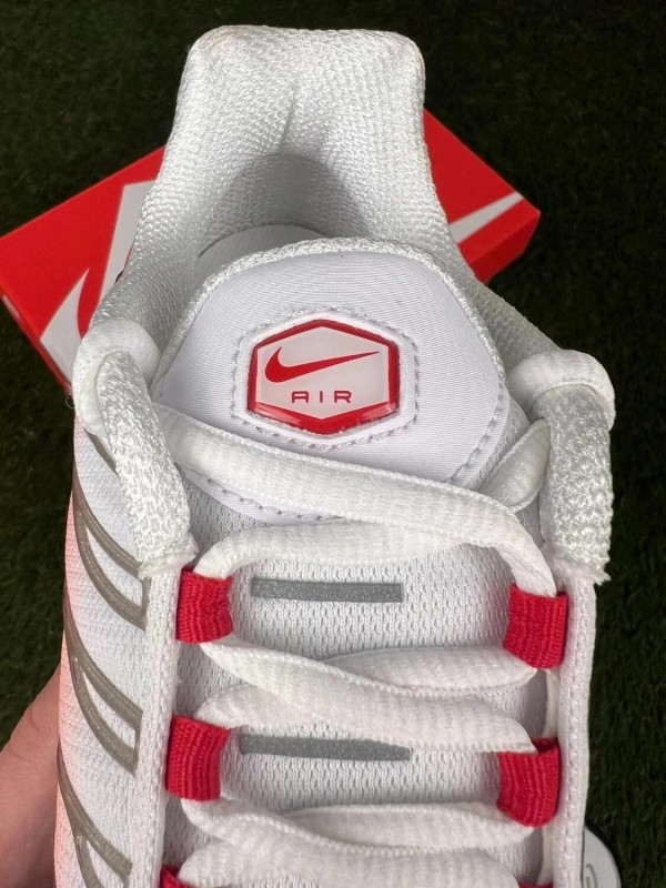 Nike air max plus blanc rouge rose - taille 38 2
