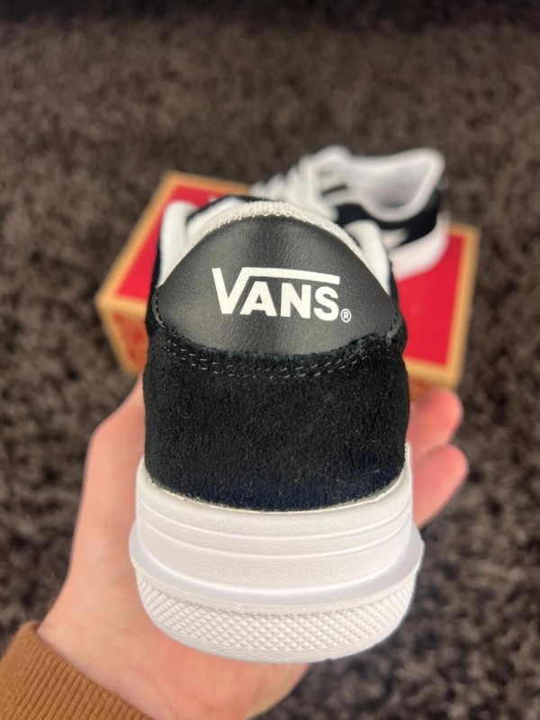 Vans hylane platform noir blanc - taille 37 2