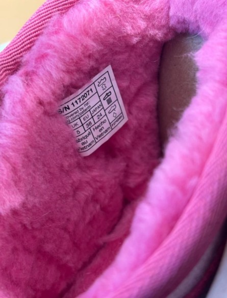 UGG x Palace classic ultra mini boot pink camo taille 38