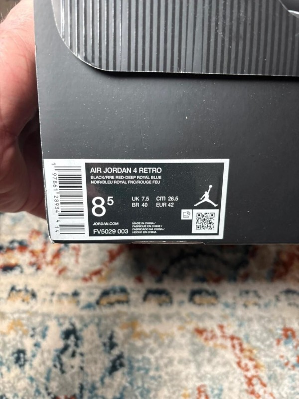 Air Jordan 4 Retro Rare Air - White Lettering 2