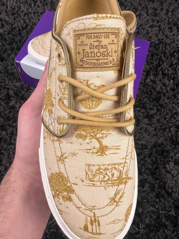 Nike SB Zoom Janoski OG+ Beige - Taille 39 EU 2