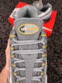 Nike Air Max 95 Cuir Noir Gris Orange - Taille 38 EU