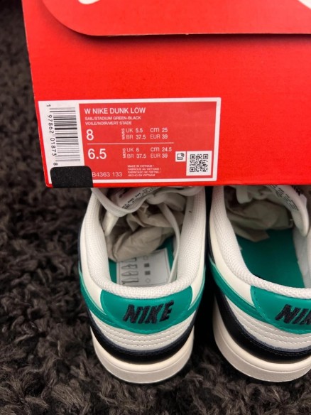 Nike Dunk Low Cuir Vert Clair Noir - Taille 39 EU