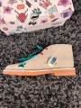 Clarks Desert Boot Nubuck x stranger things beige tigers - taille 39 EU