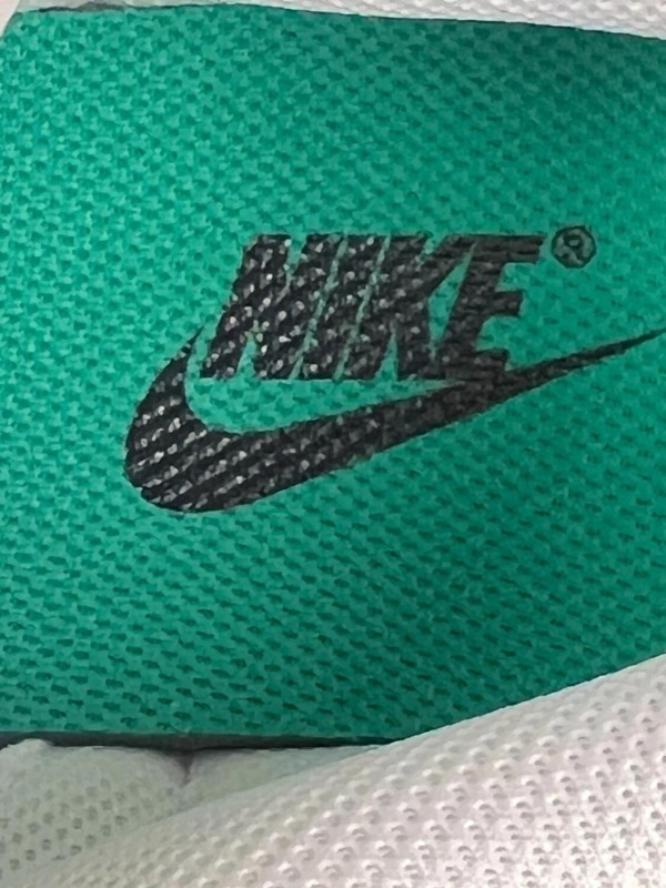 Nike Dunk Low Cuir Vert Clair Noir - Taille 39 EU 2