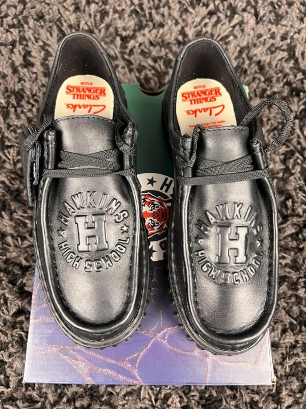 Clarks Torhill Leather x Stranger Things Noir - Taille 35,5 EU 2