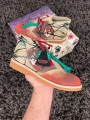 Clarks Desert Boot Nubuck x stranger things beige black tigers - taille 39 EU