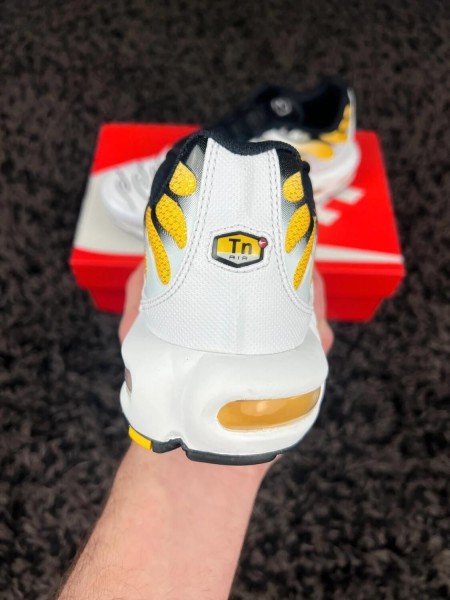 Nike Air Max Plus TN Jaune Blanc - Taille 40 EU