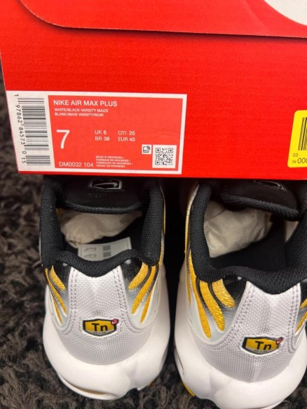 Nike Air Max Plus TN Jaune Blanc - Taille 40 EU