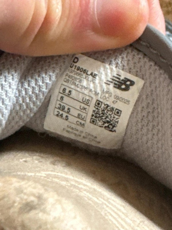 New Balance 1906L Silver - taille 39,5 2