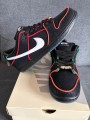Nike SB Dunk Low Bronx Girls Skate - EU 43