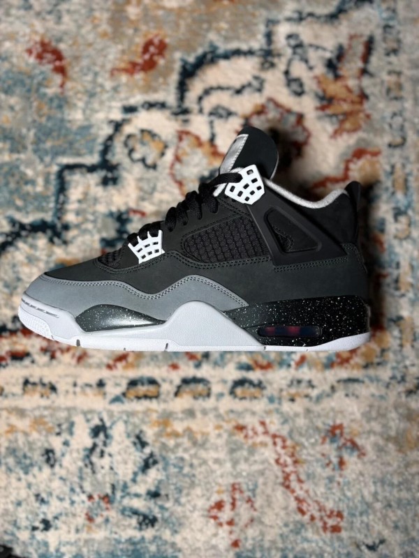 Air Jordan 4 Retro Fear 2