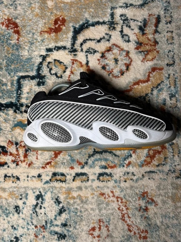 Nike Nocta Glide 2