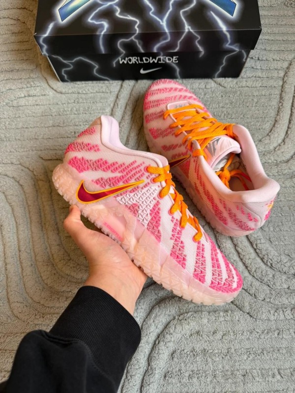 Nike ja 3 Jelly Bean - taille 47,5 2
