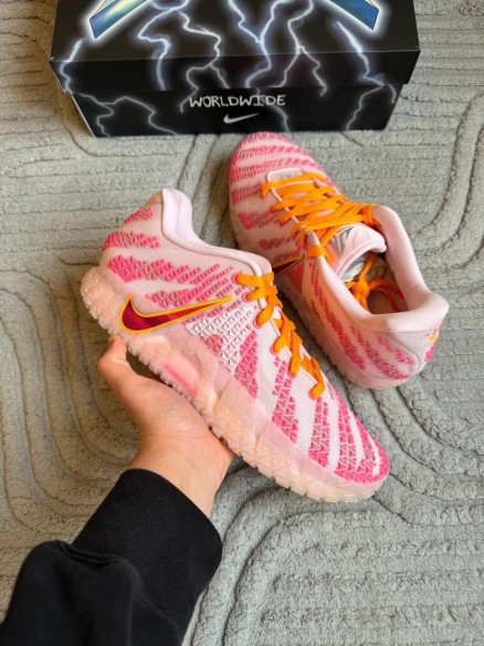 Nike ja 3 jelly bean - Taille 46