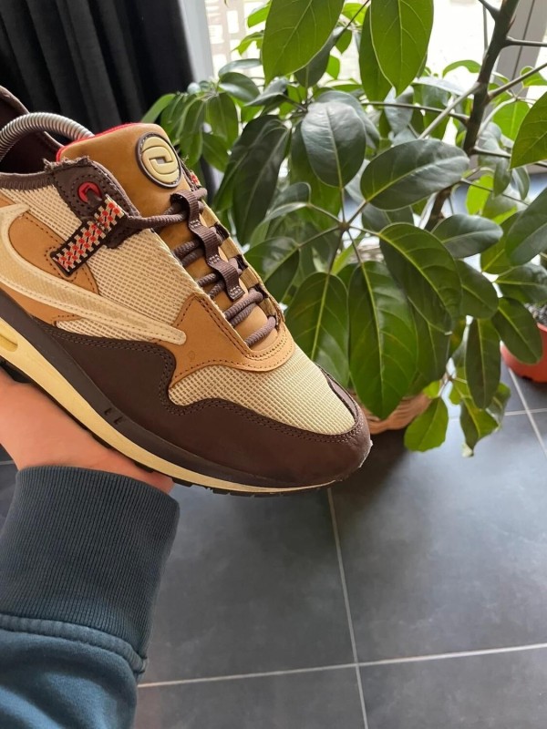 Nike air max 1 travis scott cactus jack baroque brown 2
