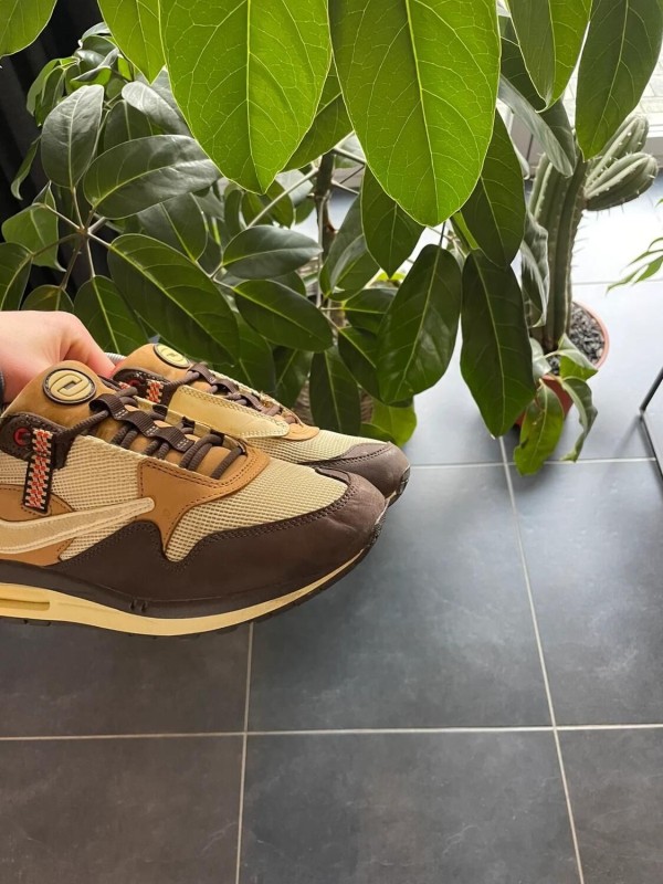 Nike air max 1 travis scott cactus jack baroque brown 2