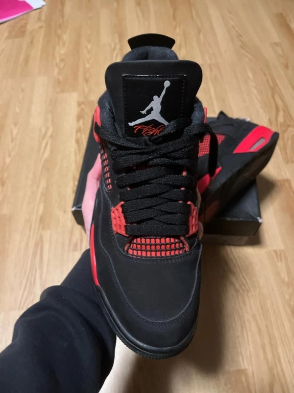 Nike air jordan 4 red thunder 2