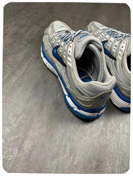 Nike p-6000 silver blue ( taille 42 )