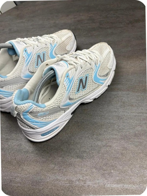 New Balance 530 ( taille 42 ) 2