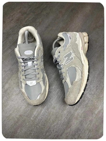 New balance 2002r protection pack grey / taille 41,5