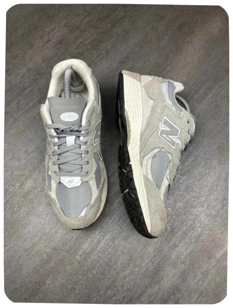 New balance 2002r protection pack grey / taille 41,5
