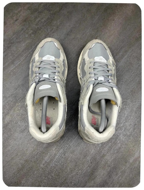 New balance 2002r protection pack grey / taille 41,5 2