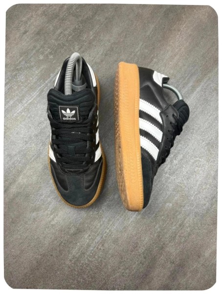 adidas samba xlg ( taille 36 )