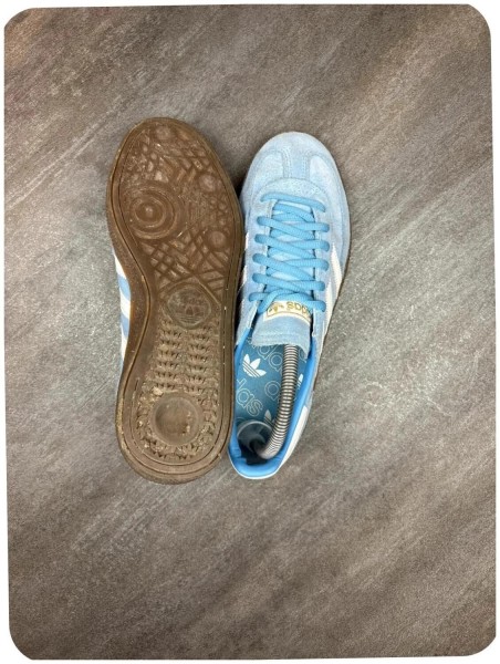 adidas spezial ( taille 39 1/3 )
