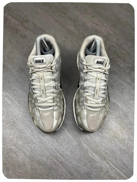 Nike p-6000 silver ( taille 37,5 )