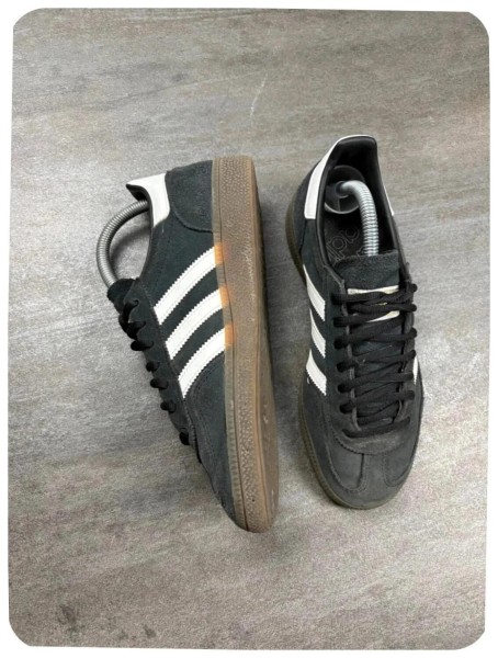 adidas spezial ( taille 38 2/3 )