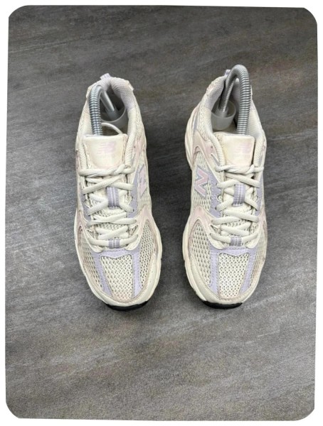 New balance 530 pastel ( taille 37 )