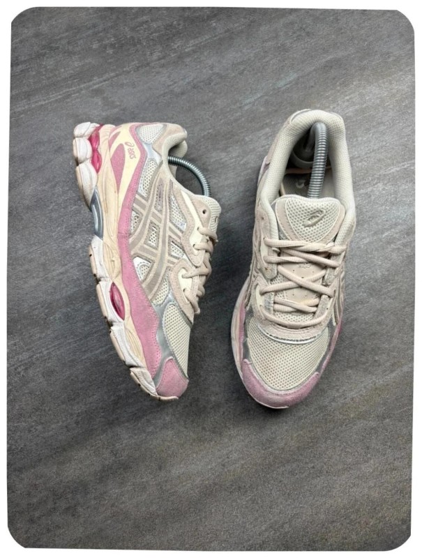 Asics gel nyc rose ( taille 40 )