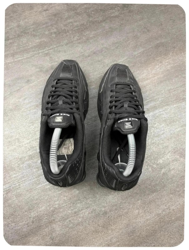 Nike shox r4 black ( taille 36,5 ) 2