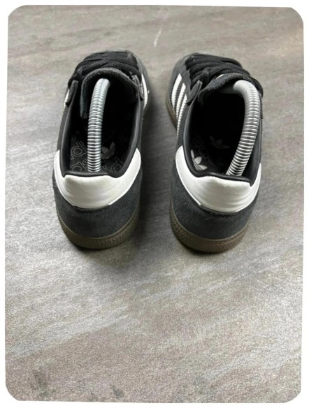 adidas spezial ( taille 38 2/3 )
