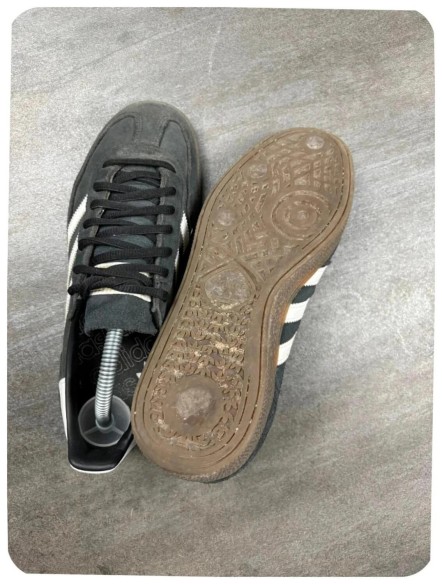 adidas spezial ( taille 38 2/3 )