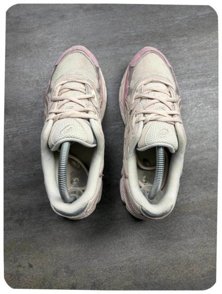 Asics gel nyc rose ( taille 40 )